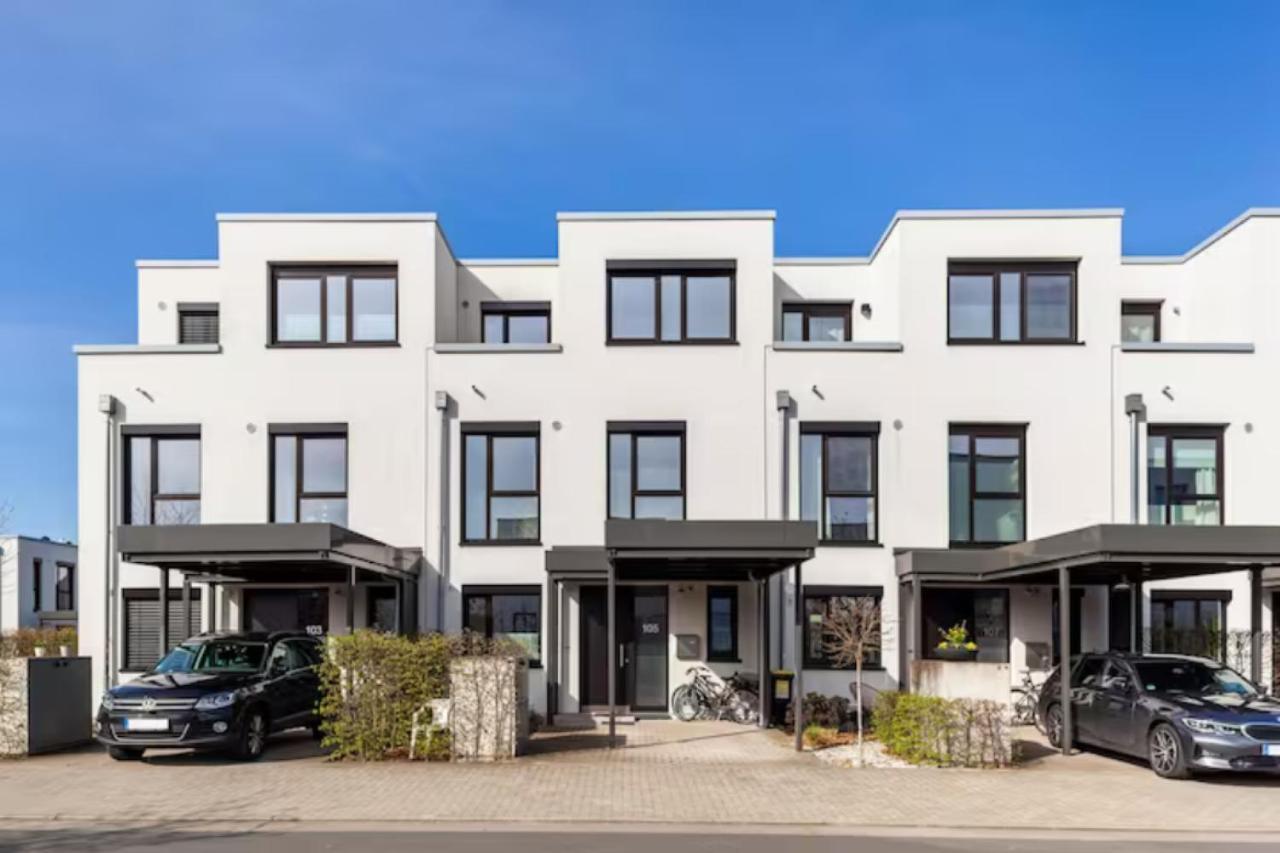 Privatzimmer Mit Balkon-Richtung Messe Hannover Exterior foto